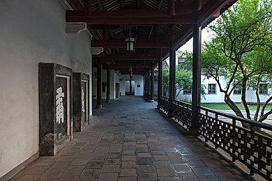 《黎明行者之血》主角并非是那种无所不能的角色